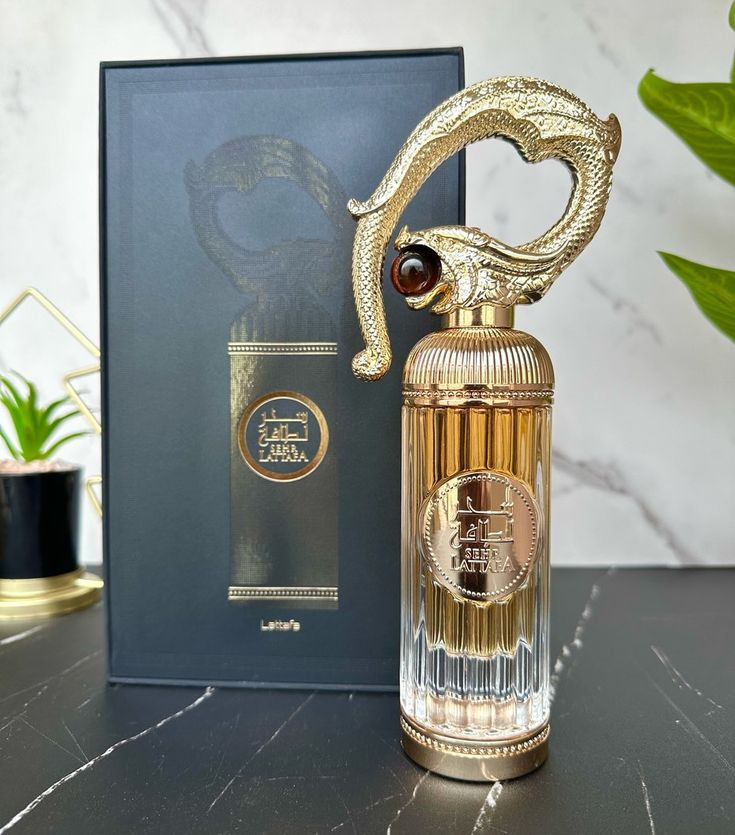 سحر لطافة by lattafa